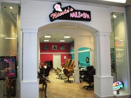 Nicoles Nail Spa in Hilo